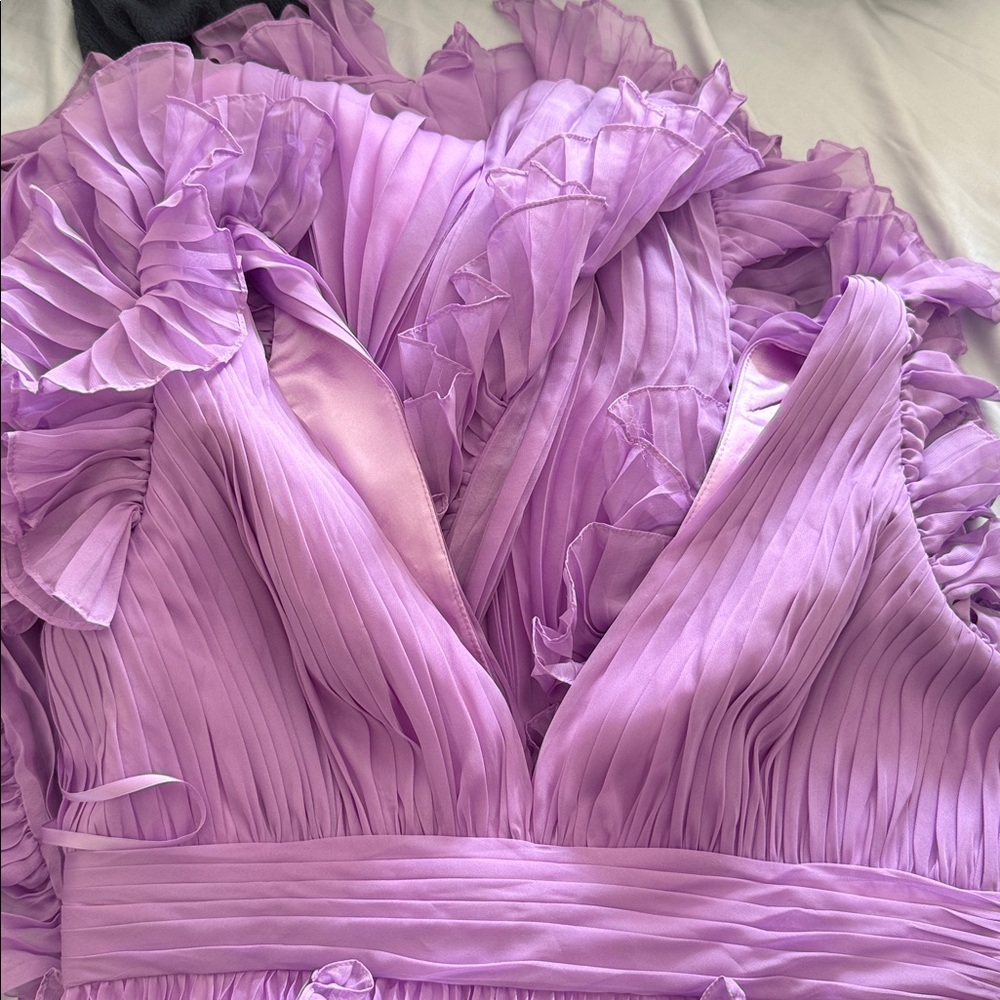 Chic Lavender Ruffle Wedding Dress. Wear it once - Picture 8 of 8